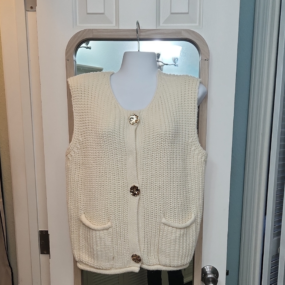 Cream Knit Button-Up Knit Vest